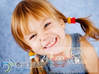 7F565220CAF4_.jpg