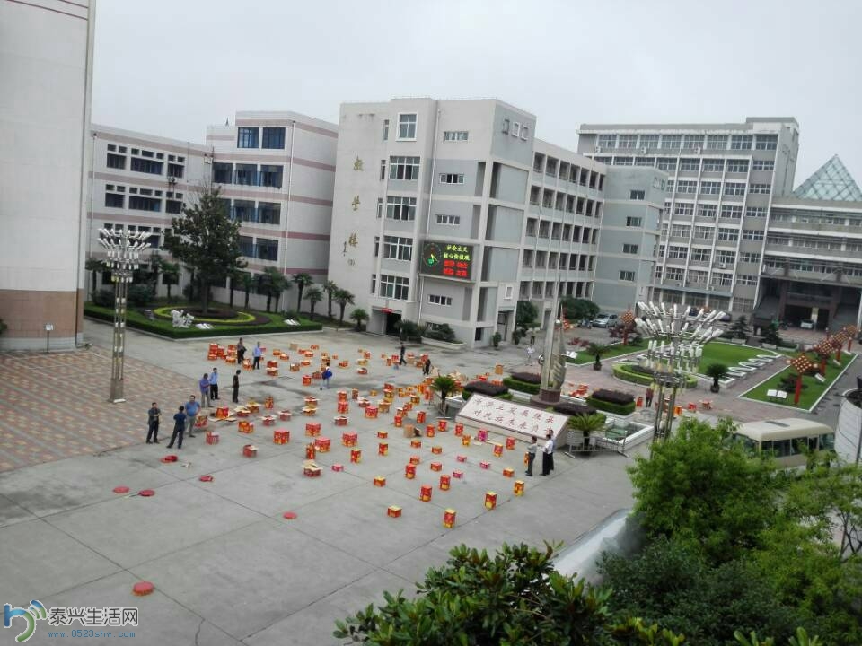 175318ctoatcthchjooodz.jpg