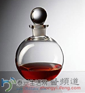 0U004C35-1.jpg
