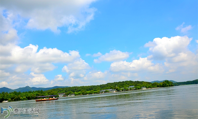 DSC_1057_.jpg