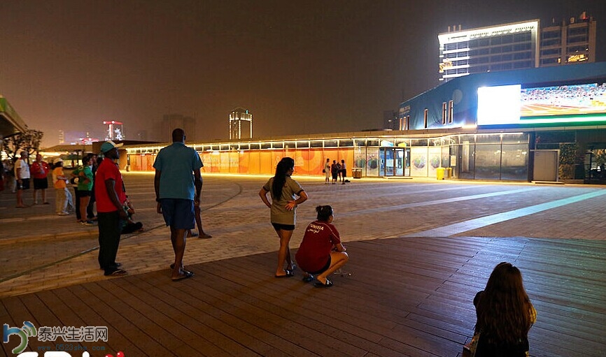 03.jpg