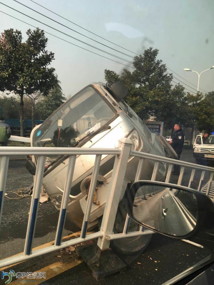 QQͼƬ20151221111308.jpg