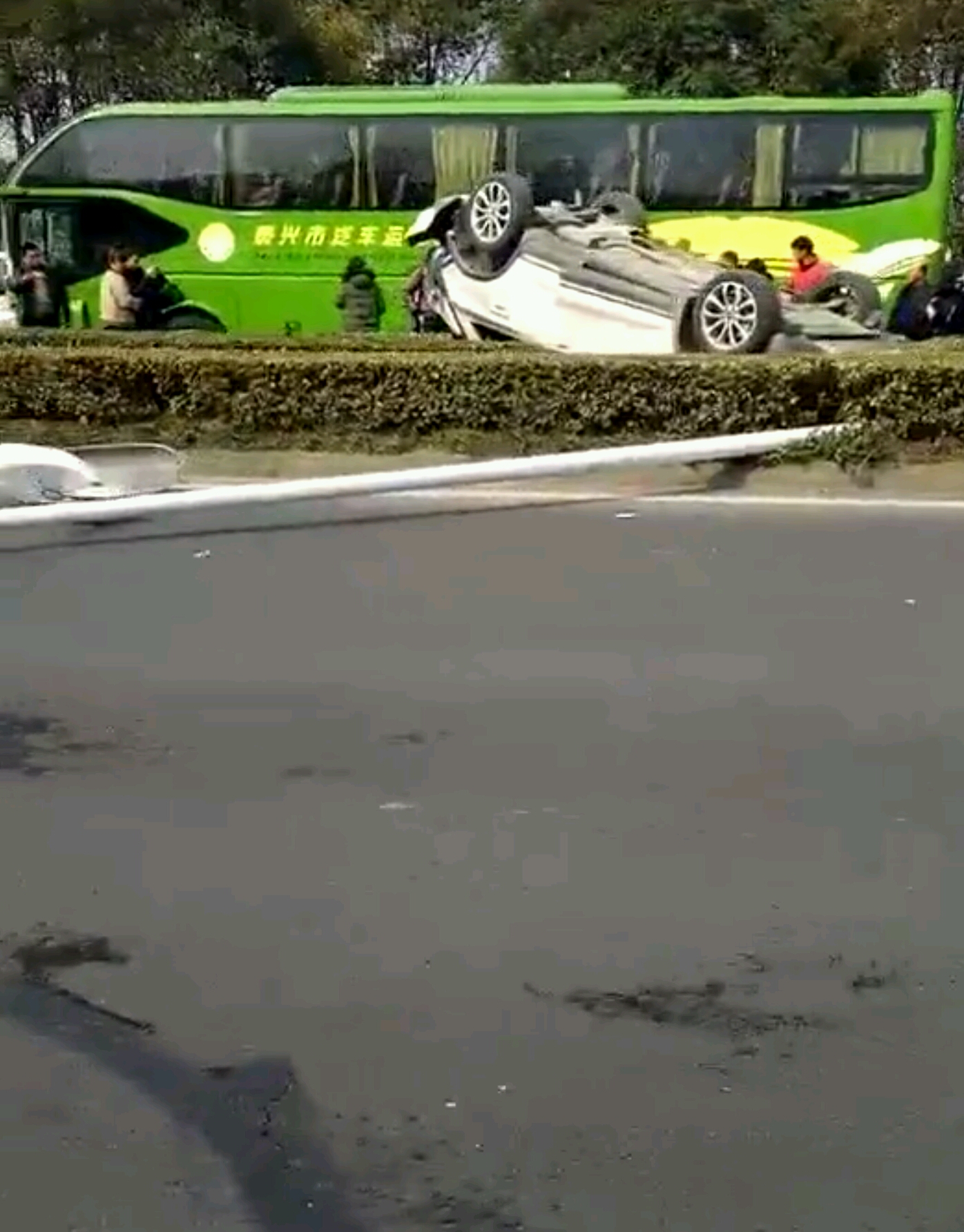 e6a66aFBaKaV.jpg