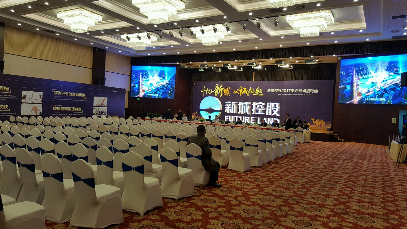 9rEC52552T2E.jpg