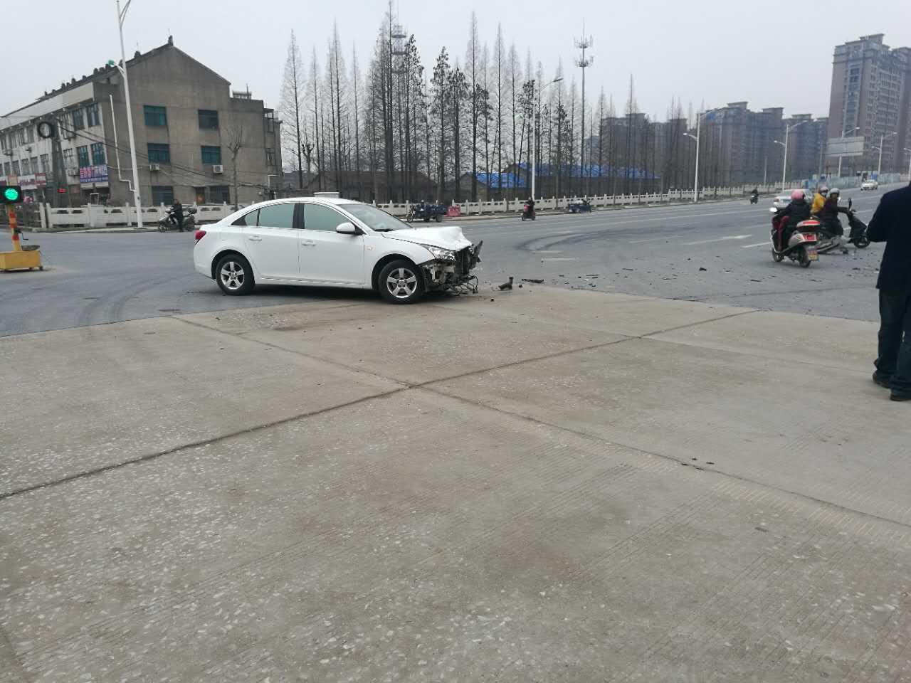 727837156581075469.jpg