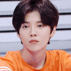t01463caabc59e7d1c0.gif
